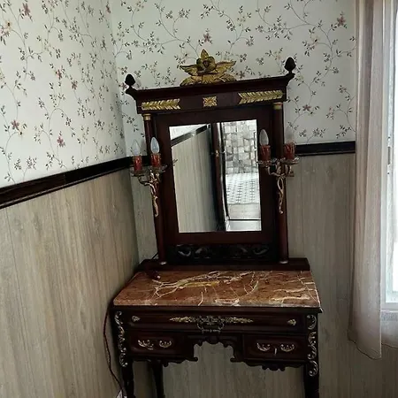 Apartment Luxury Art *
